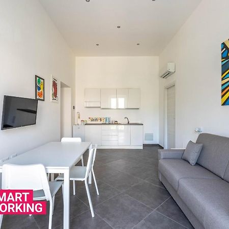 Apartments La Cala By Wonderful Italy パレルモ エクステリア 写真