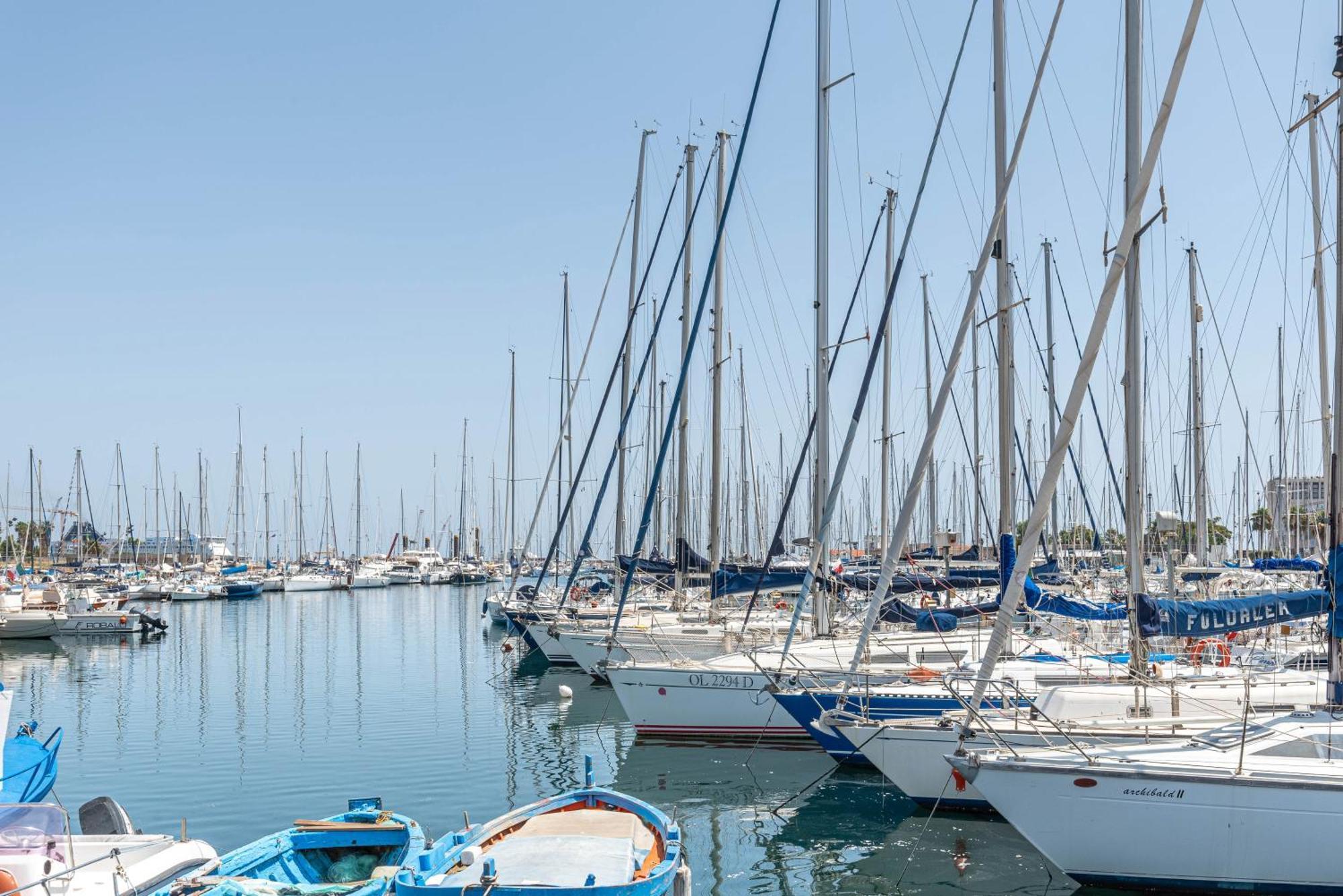 Apartments La Cala By Wonderful Italy パレルモ エクステリア 写真
