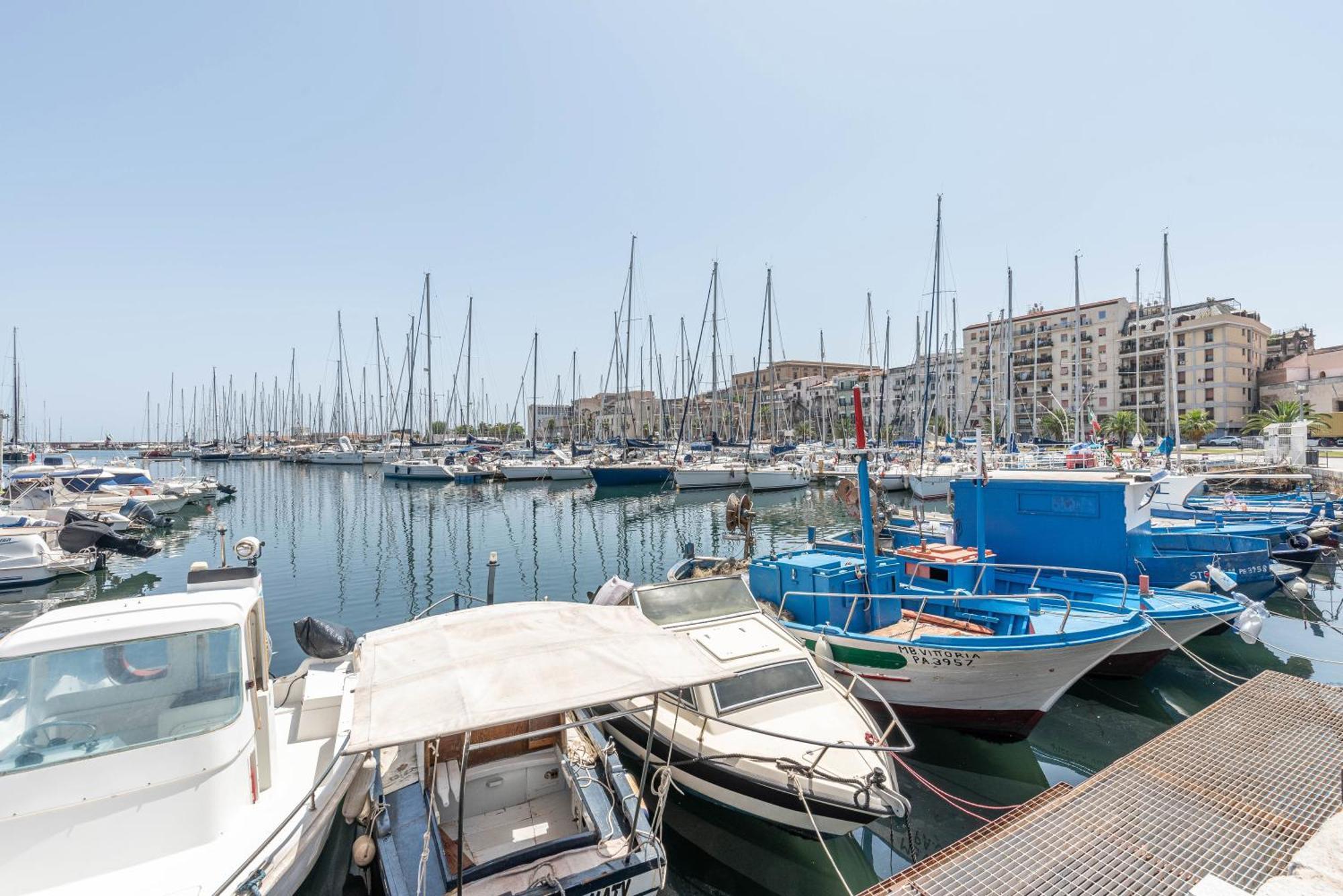 Apartments La Cala By Wonderful Italy パレルモ エクステリア 写真